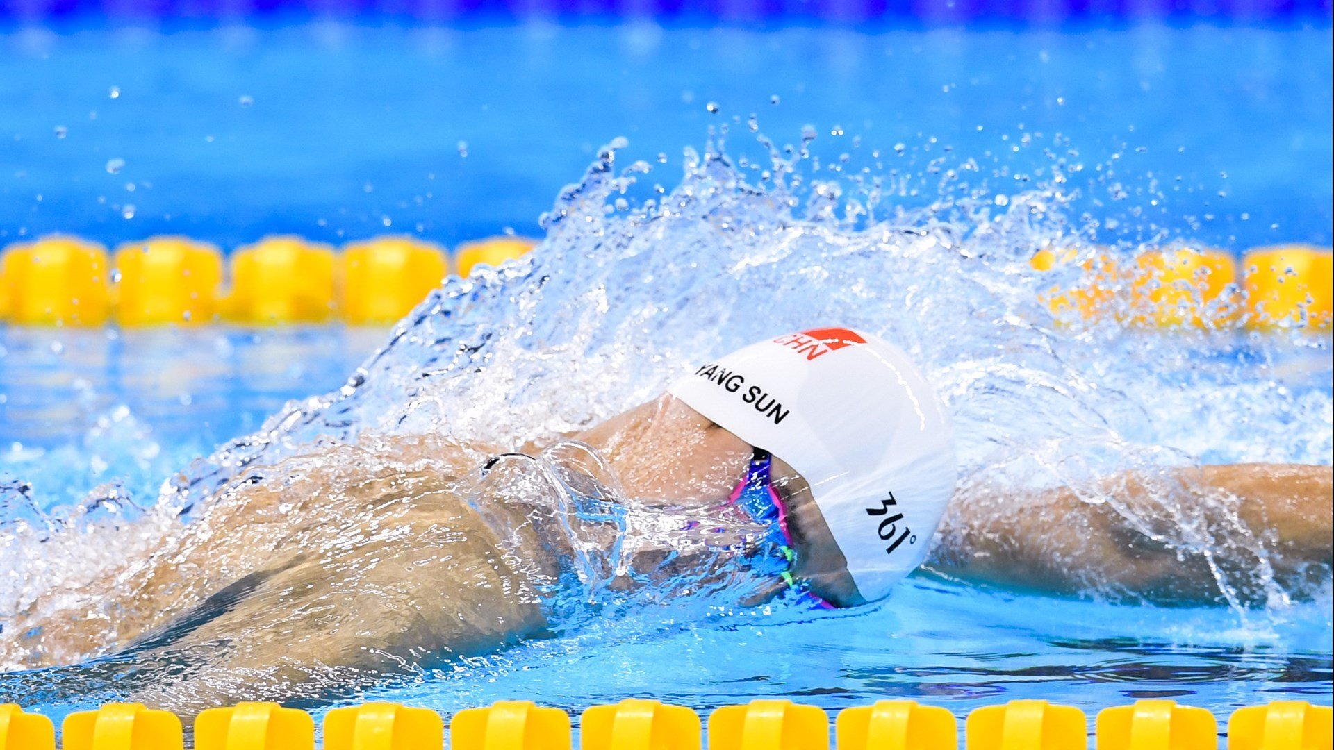 中国足球职业联赛加强裁判员能力建设，中国足协裁判员管理办法